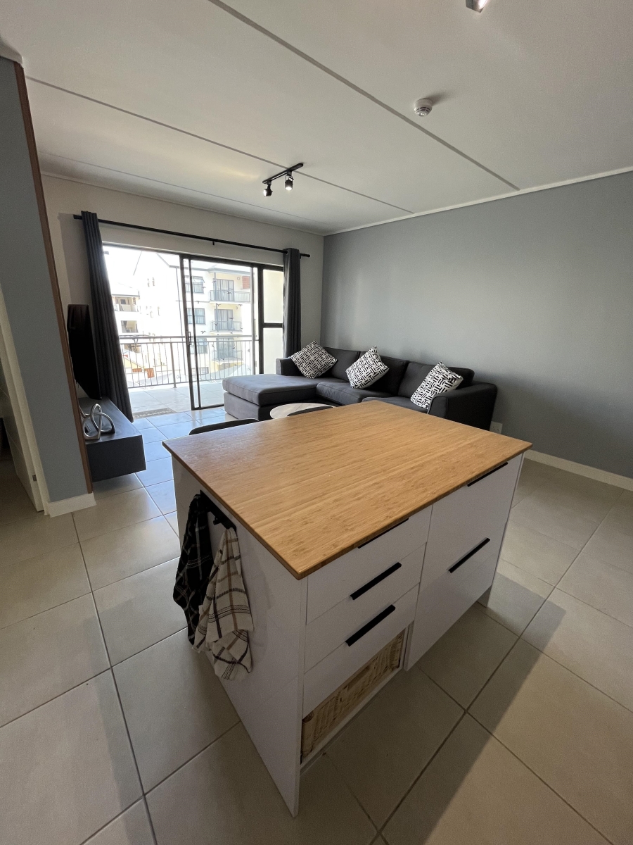 To Let 2 Bedroom Property for Rent in Richwood Western Cape